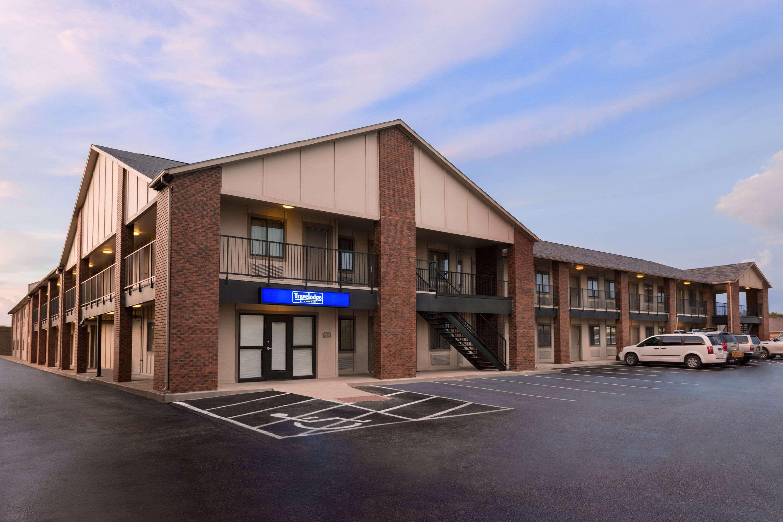 Travelodge By Wyndham Wellington מראה חיצוני תמונה