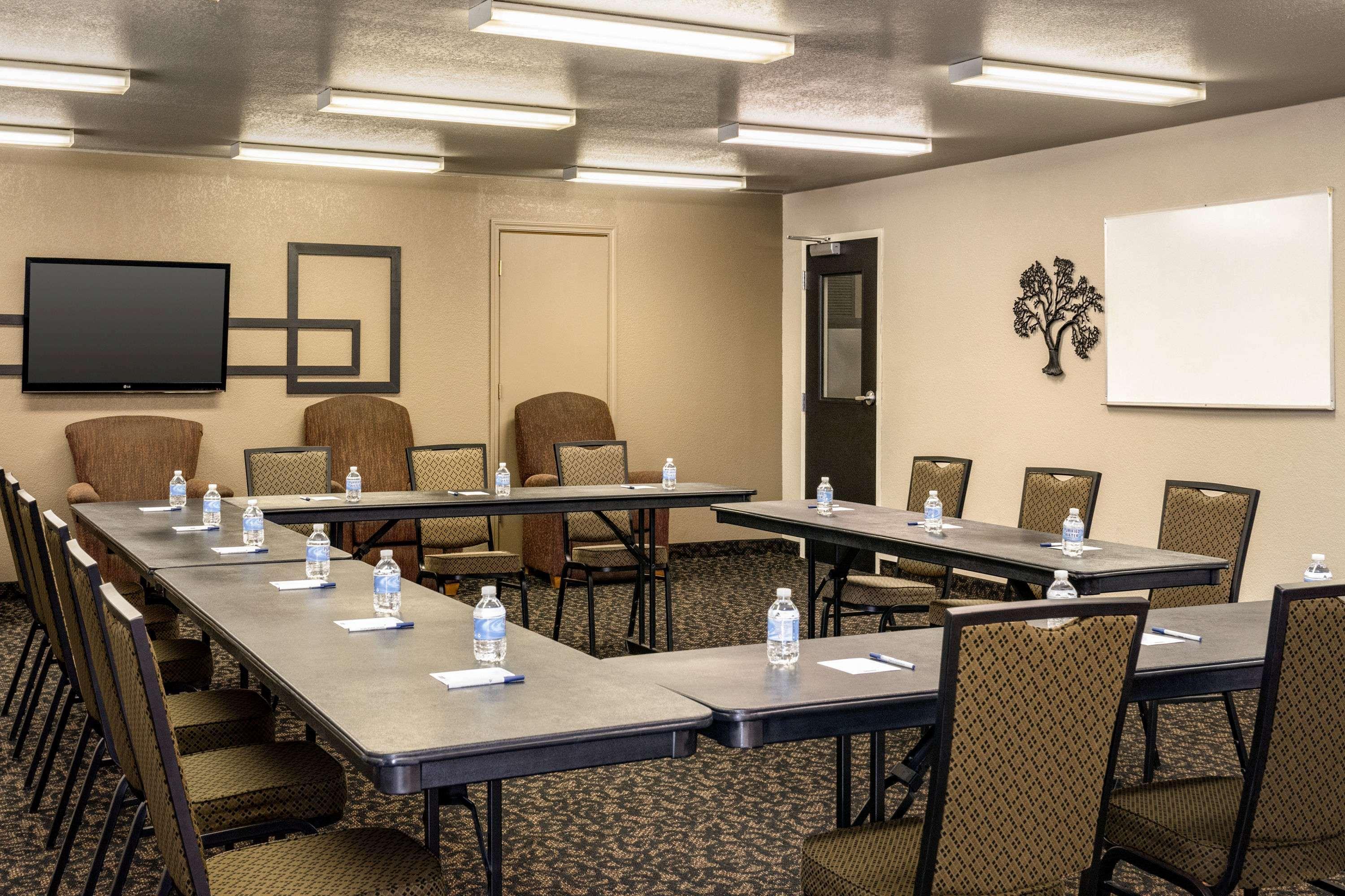 Travelodge By Wyndham Wellington מראה חיצוני תמונה
